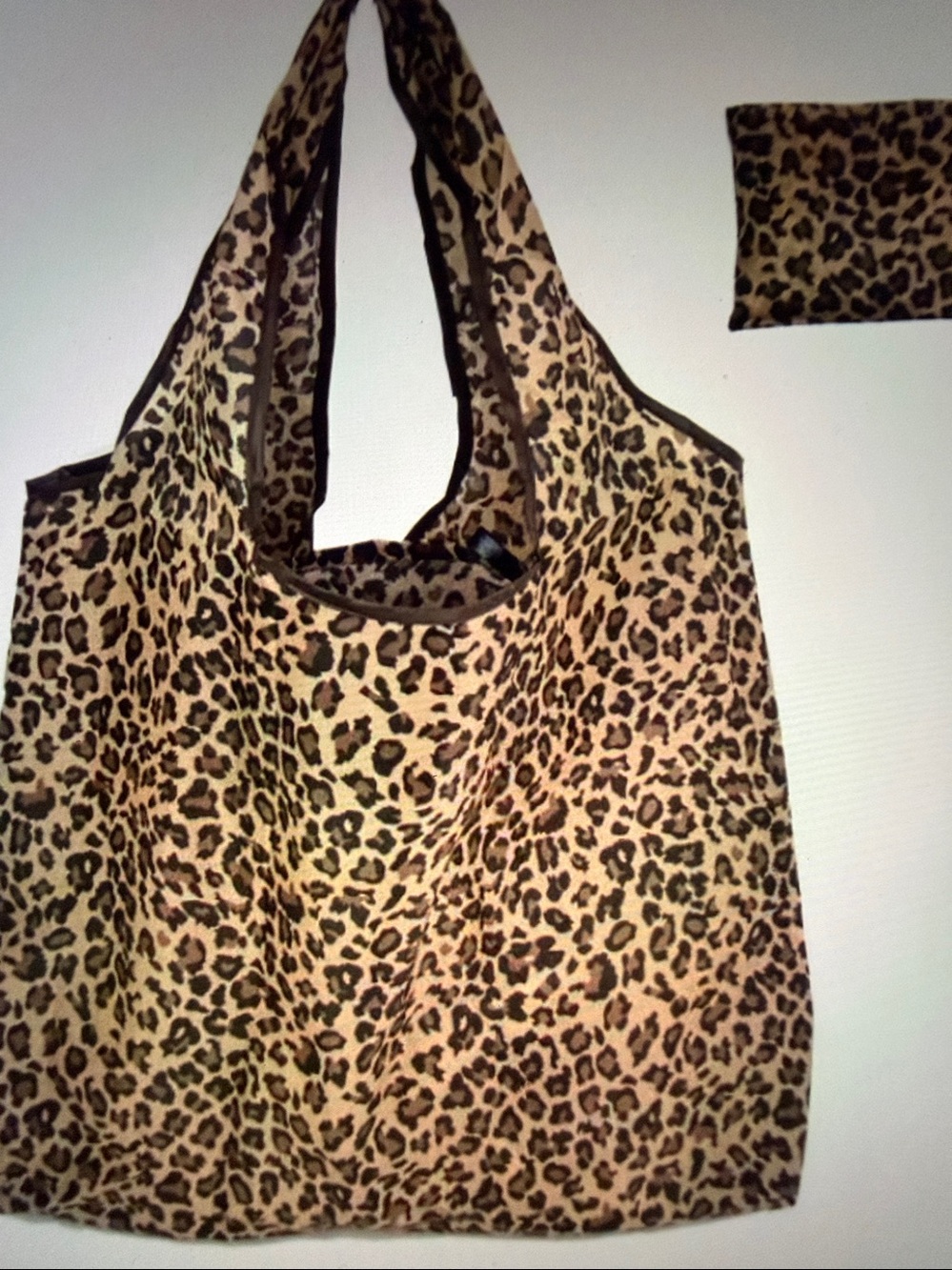 Leopard Print Reusable Tote Bag - Brown. 🆕